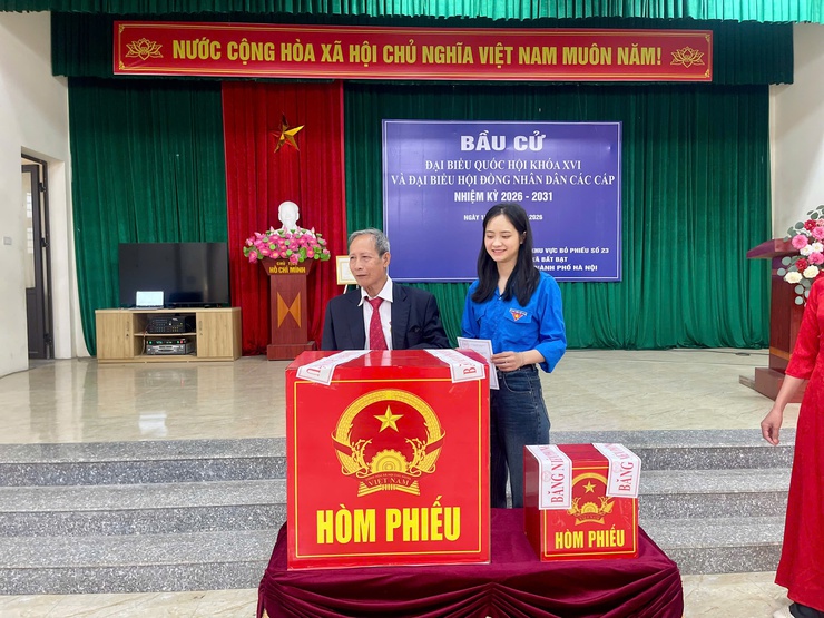 Xã Bất Bạt-TP Hà Nội: Cử tri nô nức đi bầu cử từ sớm- Ảnh 13.