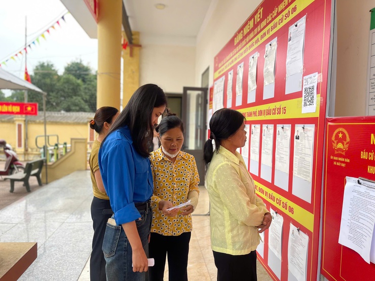 Xã Bất Bạt-TP Hà Nội: Cử tri nô nức đi bầu cử từ sớm- Ảnh 8.