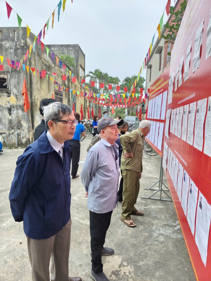 Khu vực bỏ phiếu số 6 – thôn Nam Quất: Khai mạc trọng thể cuộc bầu cử Đại biểu Quốc hội khóa XVI và đại biểu HĐND các cấp, nhiệm kỳ 2026 – 2031.- Ảnh 7.