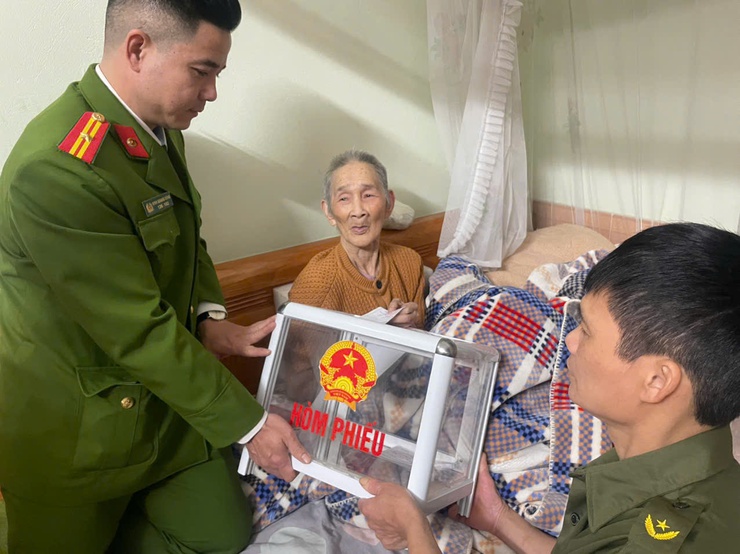 THIÊN LỘC LONG TRỌNG KHAI MẠC CUỘC BẦU CỬ ĐẠI BIỂU QUỐC HỘI KHÓA XVI VÀ ĐẠI BIỂU HĐND CÁC CẤP, NHIỆM KỲ 2026 – 2031- Ảnh 29.