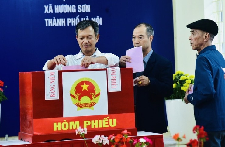 Cử tri Hương Sơn nô nức tham gia Ngày hội toàn dân đi bầu cử- Ảnh 11.