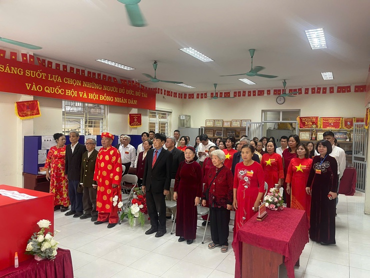 Phường Tây Mỗ náo nức trong "Ngày hội non sông"- Ảnh 45.