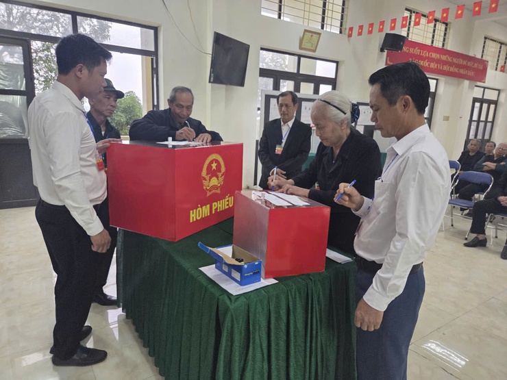 Xã Bình Minh: 46 khu vực bỏ phiếu đồng loạt khai mạc lúc 7 h- Ảnh 5.