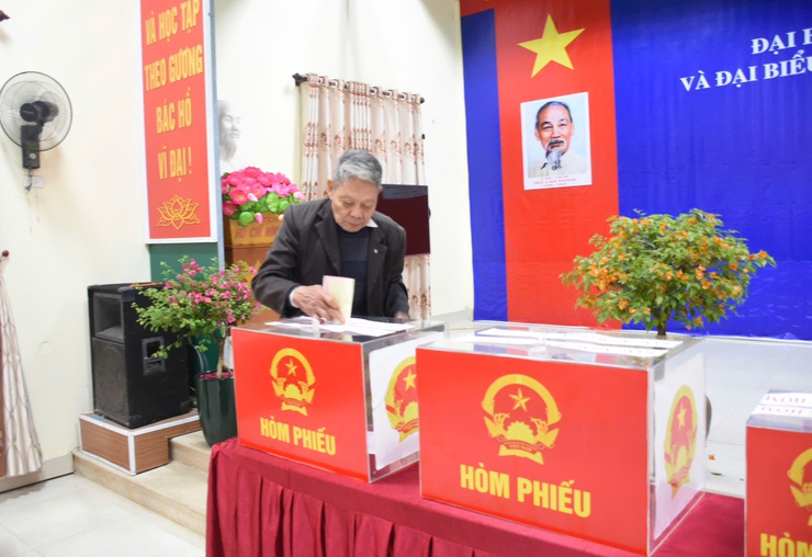 CỬ TRI XÃ ỨNG HÒA PHẤN KHỞI THAM GIA BẦU CỬ- Ảnh 50.