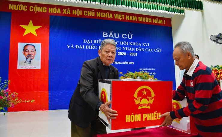 CỬ TRI XÃ ỨNG HÒA PHẤN KHỞI THAM GIA BẦU CỬ- Ảnh 46.