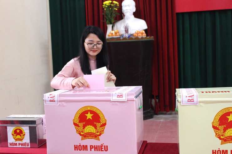 Cử tri phường Chương Mỹ tích cực đi bỏ phiếu bầu cử đại biểu Quốc hội khóa XVI và đại biểu HĐND các cấp, nhiệm kỳ 2026 - 2031- Ảnh 9.