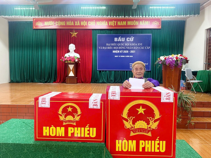 Xã Bất Bạt-TP Hà Nội: Cử tri nô nức đi bầu cử từ sớm- Ảnh 16.