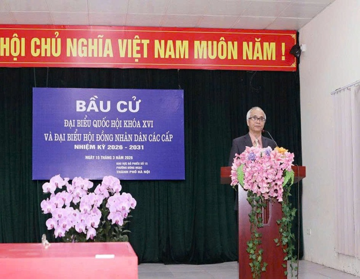 Cử tri phường Đông Ngạc phấn khởi, hăng hái đi bỏ phiếu bầu cử đại biểu Quốc hội khóa XVI và đại biểu HĐND các cấp nhiệm kỳ 2026 -2031.- Ảnh 8.