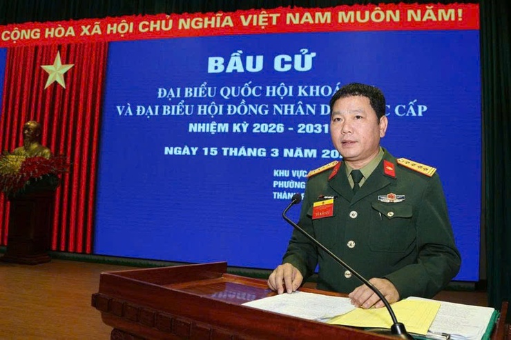 Cử tri phường Đông Ngạc phấn khởi, hăng hái đi bỏ phiếu bầu cử đại biểu Quốc hội khóa XVI và đại biểu HĐND các cấp nhiệm kỳ 2026 -2031.- Ảnh 17.