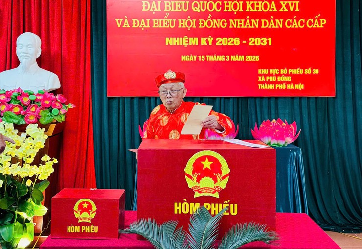 xã Phù Đổng rộn ràng Ngày hội bầu cử- Ảnh 10.