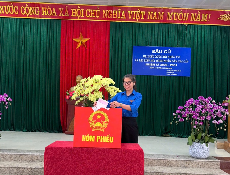 KHÔNG KHÍ KHAI MẠC BẦU CỬ ĐẠI BIỂU QUỐC HỘI KHÓA XVI VÀ ĐẠI BIỂU HĐND CÁC CẤP NHIỆM KỲ 2026 – 2031 TẠI CÁC KHU VỰC BỎ PHIẾU TRÊN ĐỊA BÀN XÃ DÂN HÒA- Ảnh 14.