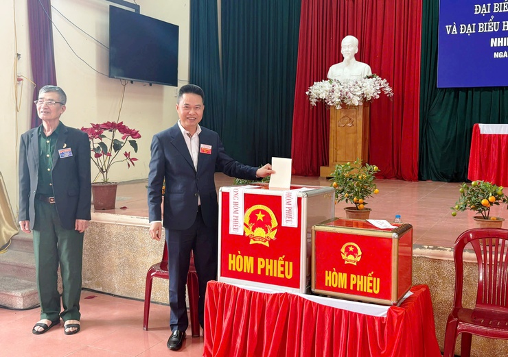 Xã Phú Xuyên: 12 thôn hoàn thành 100% tỷ lệ bỏ phiếu ngay trong buổi sáng- Ảnh 1.