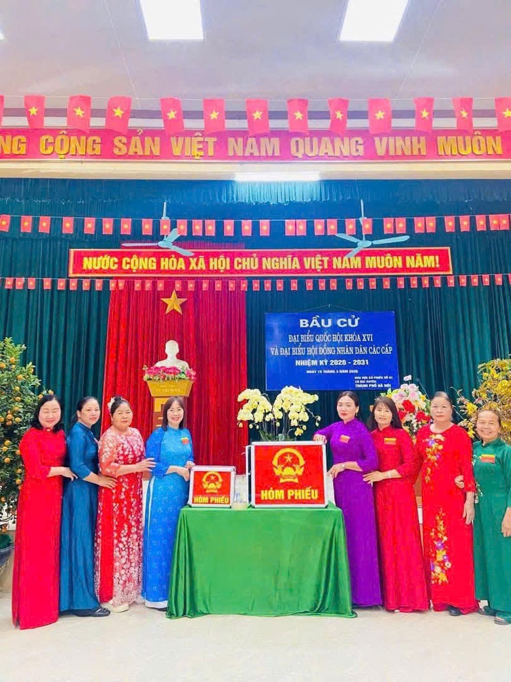 Hội phụ nữ xã Đại Xuyên tích cực góp sức trong Ngày bầu cử- Ảnh 2.