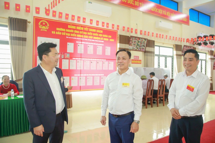   Chủ tịch Hội Nông dân thành phố Hà Nội kiểm tra công tác bầu cử tại xã Đại Xuyên- Ảnh 4.