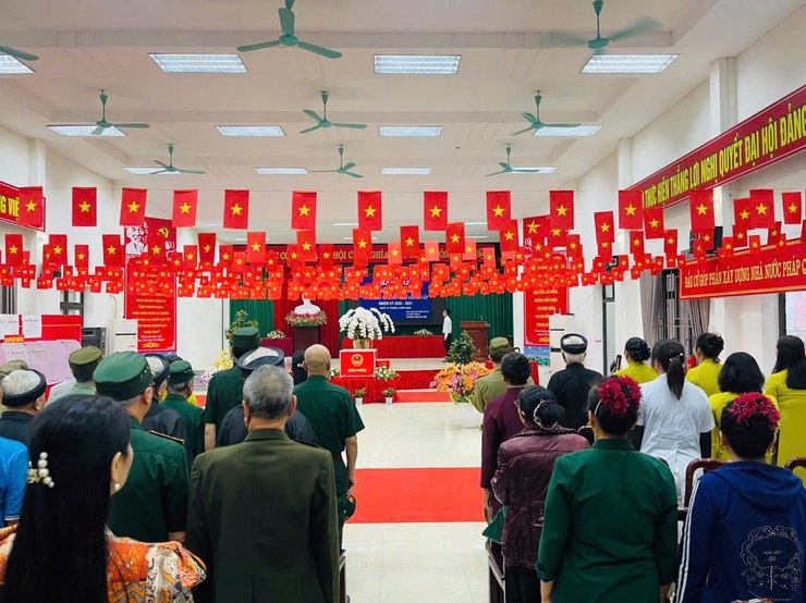  KHAI MẠC BỎ PHIẾU TẠI KHU VỰC BỎ PHIẾU SỐ 24, THÔN VẠN ĐIỂM- Ảnh 3.