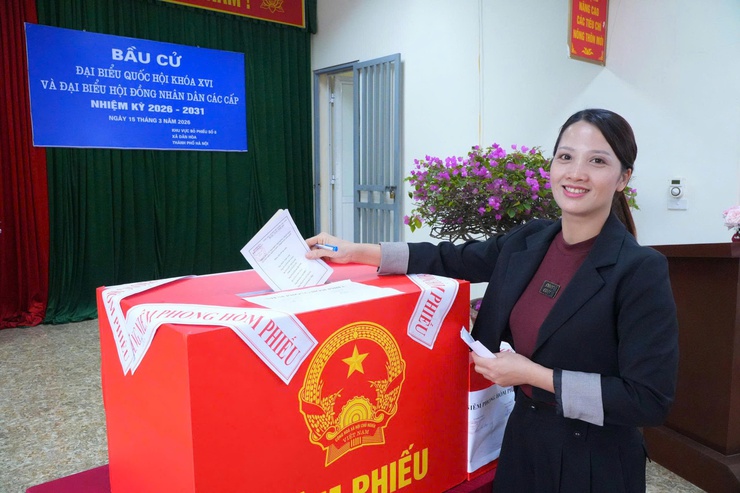 TÍNH ĐẾN 14 GIỜ 30 PHÚT CHIỀU 15/3 
XÃ DÂN HOÀ TỶ LỆ CỬ TRI ĐI BẦU CỬ ĐẠT TRÊN 94%- Ảnh 3.