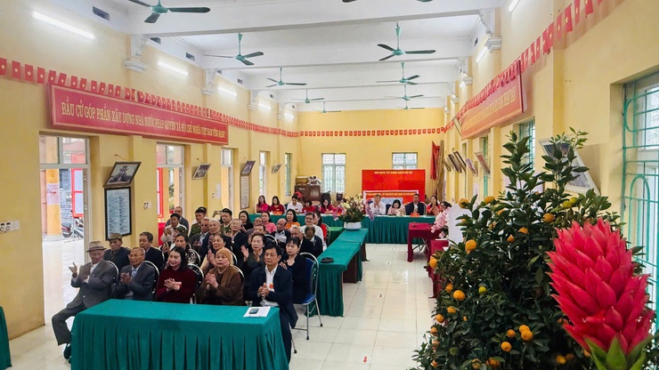 Đồng chí Chủ tịch Ủy ban Mặt trận tổ quốc xã Phú Xuyên dự lễ khai mạc bầu cử tại thôn Phú Mỹ- Ảnh 2.