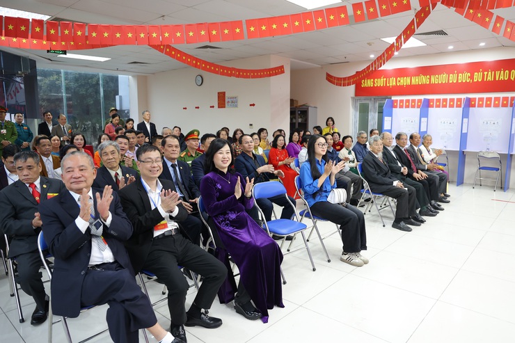 Phường Tây Hồ: Khai mạc cuộc bầu cử Đại biểu Quốc hội khoá XVI và đại biểu HĐND các cấp, nhiệm kỳ 2026 - 2031- Ảnh 12.