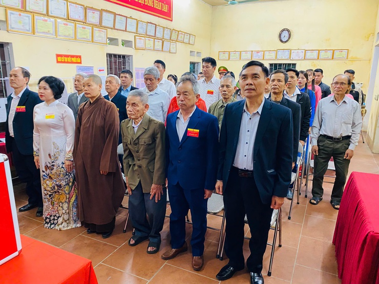 Lễ khai mạc bầu cử Đại biểu Quốc hội khóa XVI và đại biểu HĐND các cấp, nhiệm kỳ 2026-2031 tại thôn Tri Lễ.- Ảnh 2.