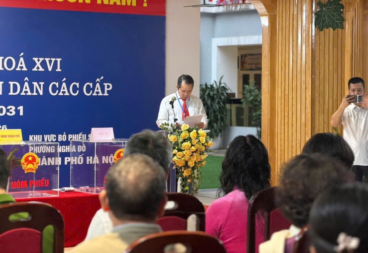 Cử tri phường Nghĩa Đô tưng bừng trong ngày hội non sông- Ảnh 2.