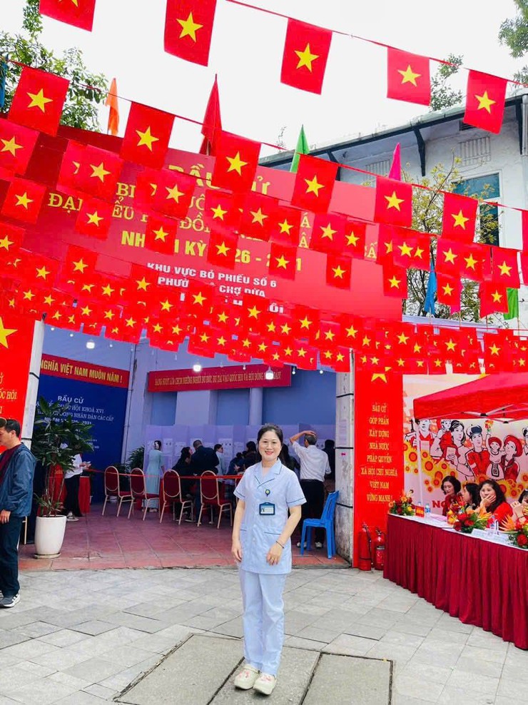 Trạm Y tế Phường Ô Chợ Dừa : Sẵn sàng các điều kiện y tế tốt nhất phục vụ bầu cử- Ảnh 3.