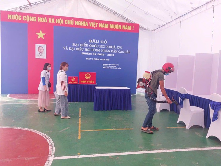 Trạm Y tế Phường Ô Chợ Dừa : Sẵn sàng các điều kiện y tế tốt nhất phục vụ bầu cử- Ảnh 9.