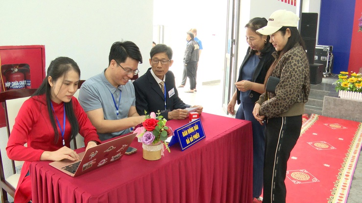 KHAI MẠC BẦU CỬ TẠI 51 KHU VỰC BỎ PHIẾU BẦU CỬ ĐẠI BIỂU QUỐC HỘI VÀ ĐẠI BIỂU HĐND CÁC CẤP NHIỆM KỲ 2026-2031 TRÊN ĐỊA BÀN XÃ THƯ LÂM- Ảnh 26.