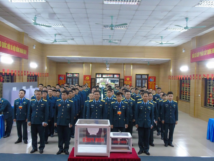 KHAI MẠC BẦU CỬ TẠI 51 KHU VỰC BỎ PHIẾU BẦU CỬ ĐẠI BIỂU QUỐC HỘI VÀ ĐẠI BIỂU HĐND CÁC CẤP NHIỆM KỲ 2026-2031 TRÊN ĐỊA BÀN XÃ THƯ LÂM- Ảnh 41.