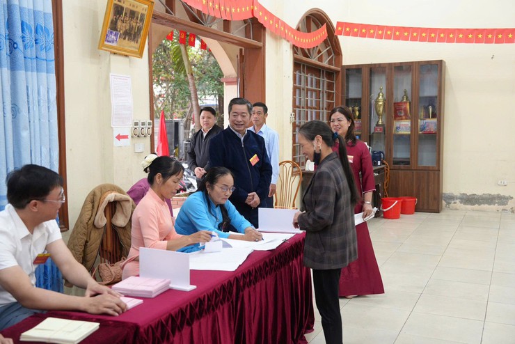 Thanh Oai hoàn thành ngày bầu cử an toàn, dân chủ và đúng quy định- Ảnh 2.