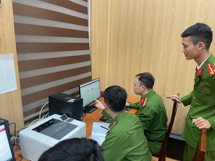 Công an xã Quảng Bị bảo đảm tuyệt đối an ninh, an toàn cuộc bầu cử đại biểu Quốc hội khóa XVI và HĐND các cấp nhiệm kỳ 2026 – 2031- Ảnh 8.