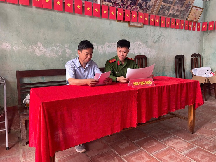 Công an xã Quảng Bị bảo đảm tuyệt đối an ninh, an toàn cuộc bầu cử đại biểu Quốc hội khóa XVI và HĐND các cấp nhiệm kỳ 2026 – 2031- Ảnh 4.