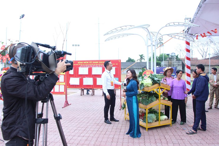 Khu vực bỏ phiếu số 3 - Điểm cầu trực tiếp của Báo và Phát thanh truyền hình Hà Nội.- Ảnh 7.