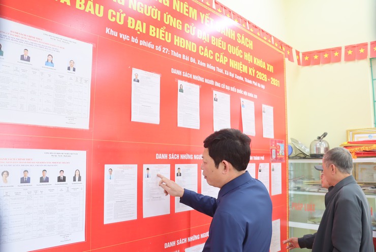 Cử tri xã Đại Xuyên nô nức tham gia bỏ phiếu trong Ngày hội non sông- Ảnh 6.