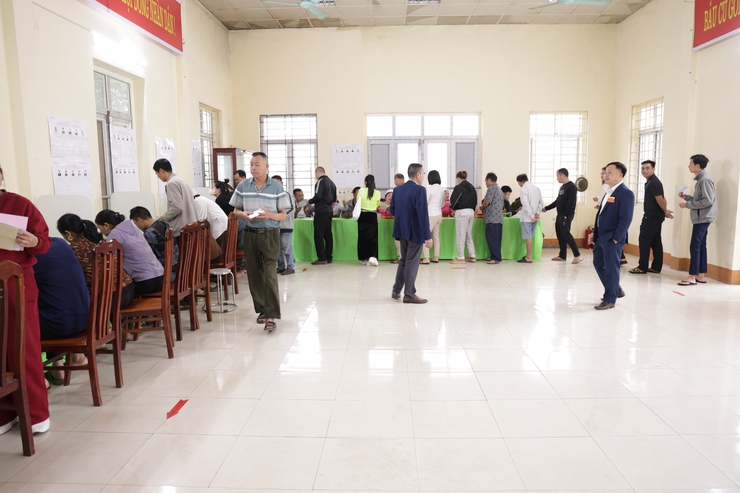 CỬ TRI XÃ YÊN XUÂN TÍCH CỰC THAM GIA NGÀY HỘI BẦU CỬ 15/3/2026- Ảnh 4.