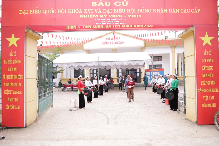 CỬ TRI XÃ YÊN XUÂN TÍCH CỰC THAM GIA NGÀY HỘI BẦU CỬ 15/3/2026- Ảnh 1.