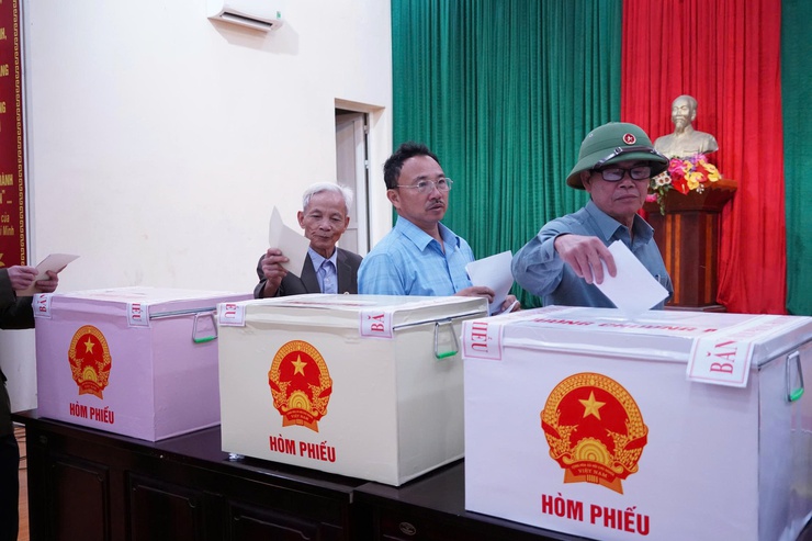 Phường Chương Mỹ: Công tác bầu cử diễn ra thành công, cử tri tham gia đạt tỷ lệ cao- Ảnh 2.