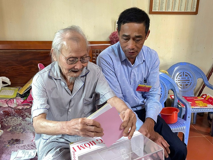 Cuộc bầu cử trên địa bàn xã Thanh Oai thành công tốt đẹp- Ảnh 12.