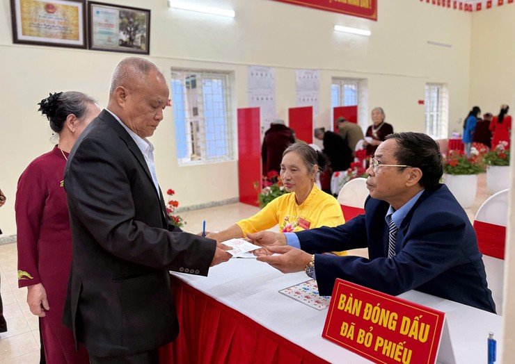 Xã Hương Sơn trọn vẹn Ngày hội non sông- Ảnh 7.