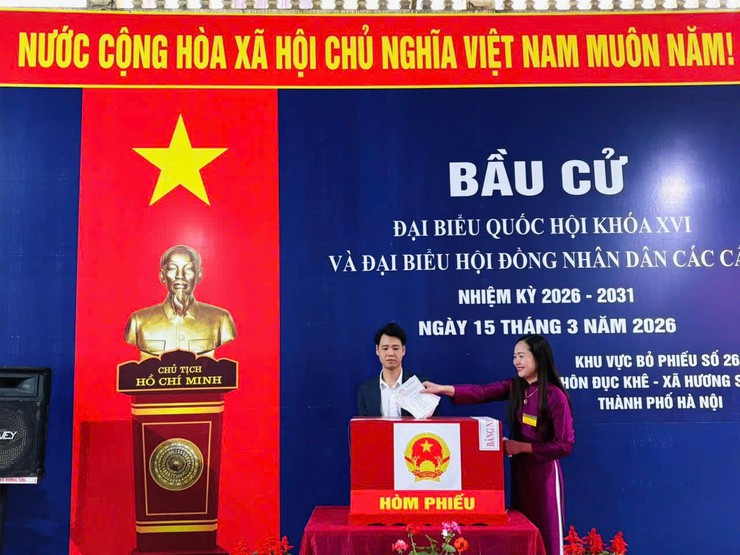 Xã Hương Sơn trọn vẹn Ngày hội non sông- Ảnh 5.