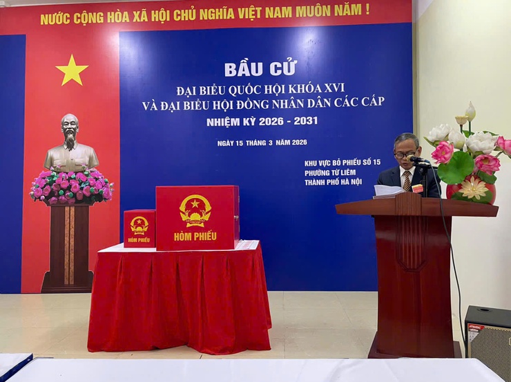 Trực tiếp: Không khí ngày hội toàn dân đi bỏ phiếu tại các điểm bầu cử trên địa bàn phường Từ Liêm- Ảnh 36.