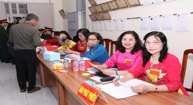 Phường Đông Ngạc tổ chức thành công cuộc bầu cử đại biểu Quốc hội khóa XVI và đại biểu HĐND các cấp nhiệm kỳ 2026 – 2031; Thực sự là ngày hội của toàn dân- Ảnh 5.