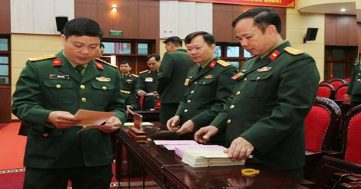 Phường Đông Ngạc tổ chức thành công cuộc bầu cử đại biểu Quốc hội khóa XVI và đại biểu HĐND các cấp nhiệm kỳ 2026 – 2031; Thực sự là ngày hội của toàn dân- Ảnh 6.