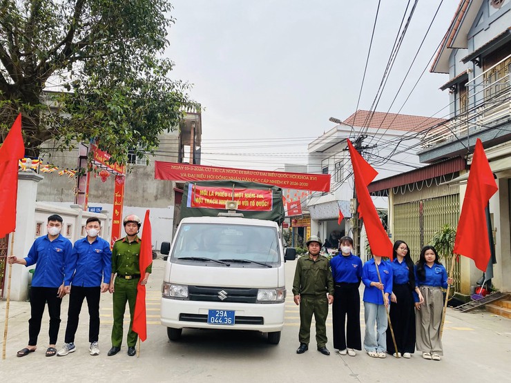 Tuổi trẻ xã Minh Châu tổ chức tuyên truyền lưu động về Bầu cử Quốc hội khóa XVI và HĐND các cấp nhiệm kỳ 2026 – 2031.- Ảnh 1.