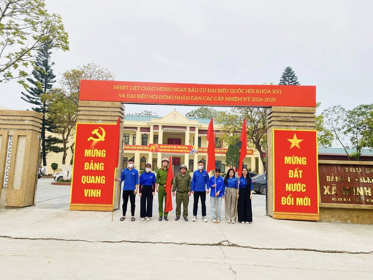 Tuổi trẻ xã Minh Châu tổ chức tuyên truyền lưu động về Bầu cử Quốc hội khóa XVI và HĐND các cấp nhiệm kỳ 2026 – 2031.- Ảnh 6.