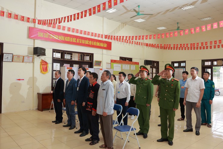 Xã Ba Vì rộn ràng khai mạc bầu cử Đại biểu Quốc hội khóa XVI và Đại biểu HĐND các cấp nhiệm kỳ 2026–2031- Ảnh 2.