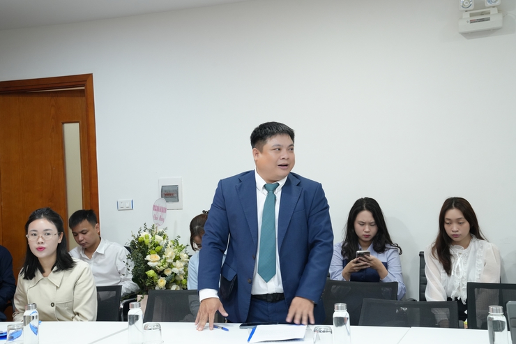 Trung tâm Phục vụ hành chính công Hà Nội công bố quyết định về công tác cán bộ- Ảnh 4.