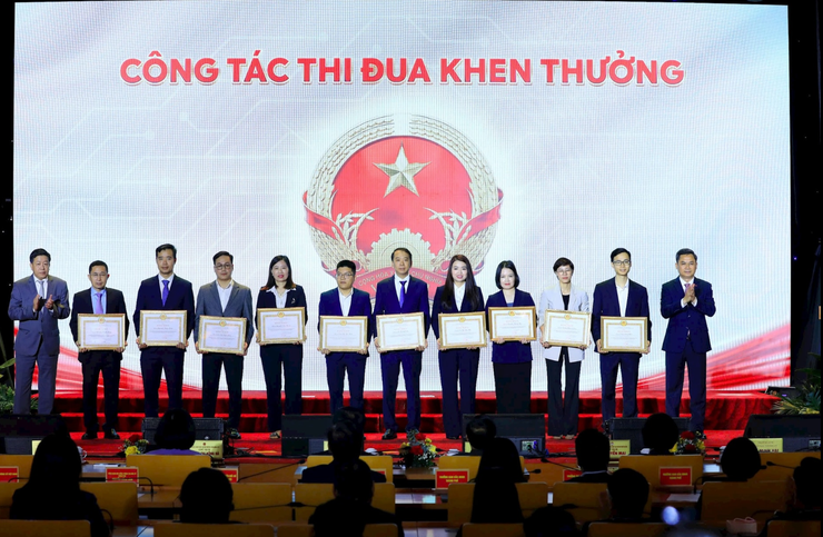 Hà Nội khai trương nền tảng điều hành tập trung “Một điểm đến của mọi nhiệm vụ”- Ảnh 9.