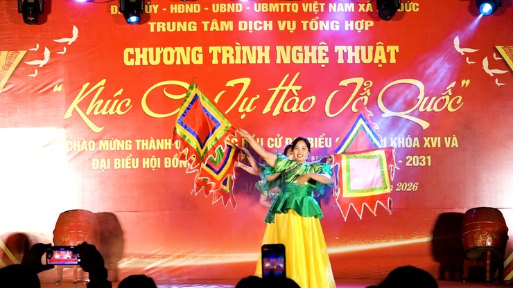 Đặc sắc chương trình nghệ thuật “ Khúc ca tự hào tổ quốc” chào mừng thành công cuộc bầu cử đại biểu Quốc hội khóa XVI và đại biểu Hội đồng nhân dân các cấp nhiệm kỳ 2026 – 2031- Ảnh 9.