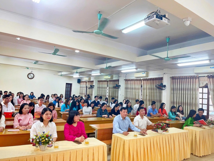 SƠN TÂY: BẾ GIẢNG LỚP LỚP BỒI DƯỠNG NHẬN THỨC VỀ ĐẢNG KHÓA II NĂM 2026- Ảnh 1.