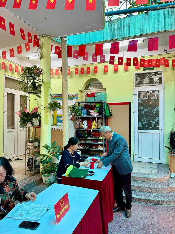 PHƯỜNG VĂN MIẾU – QUỐC TỬ GIÁM TỔ CHỨC DIỄN TẬP QUY TRÌNH, CHỦ ĐỘNG CHUẨN BỊ CHO NGÀY BẦU CỬ 15/3- Ảnh 4.